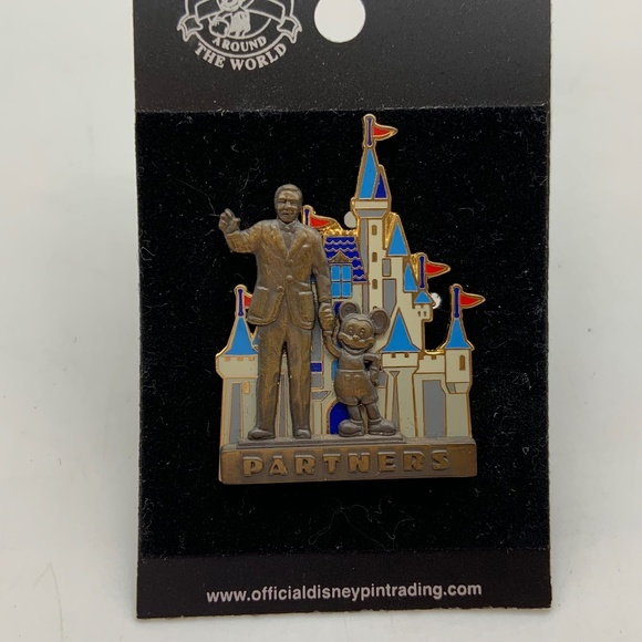 Disney Mickey Mouse & Walt Disney Cinderella's Castle Partners Collectible Pin - Picture 2 of 8